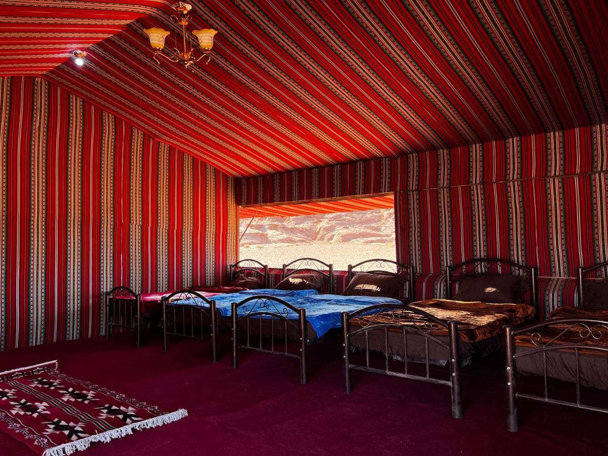 Hôtel Stars Life Camp-Tour à Wadi Rum Extérieur photo
