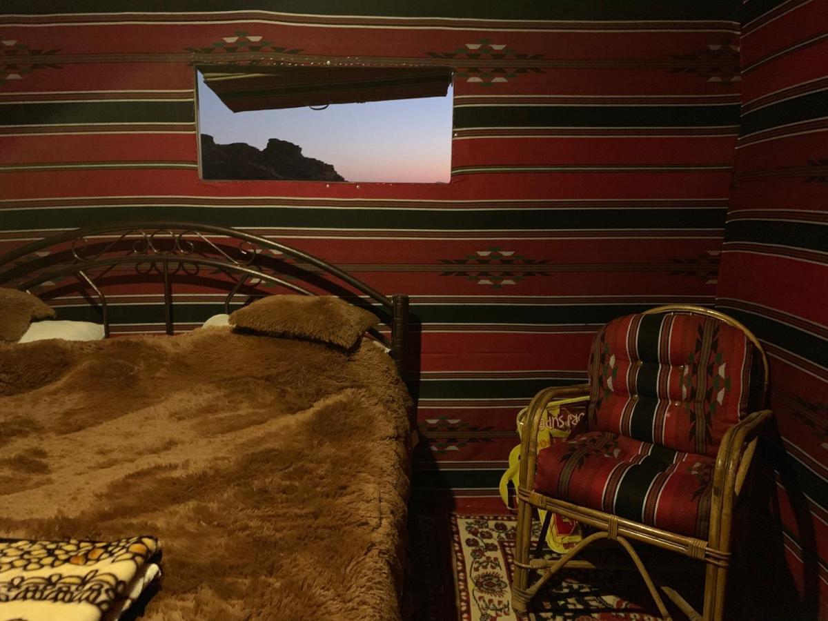 Hôtel Stars Life Camp-Tour à Wadi Rum Extérieur photo